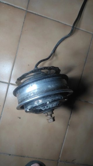 Motor Eléctrico 700W FUTECHER