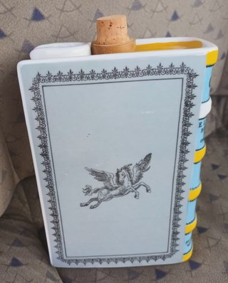 Botella Licorera Libro Don Quijote Porcelana