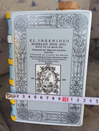 Botella Licorera Libro Don Quijote Porcelana