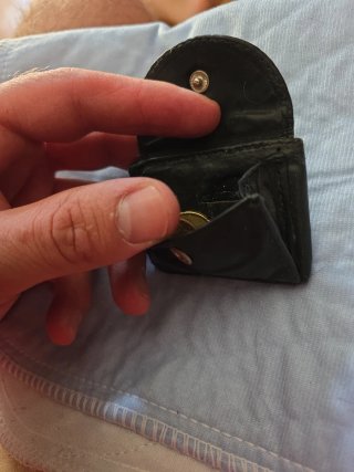 Cartera de cuero pequeña