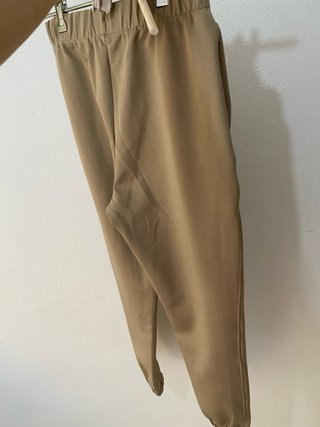 Pantalón Adidas Beige