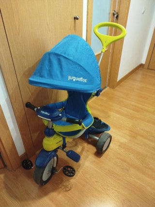 Triciclo Juguettos Azul y Amarillo