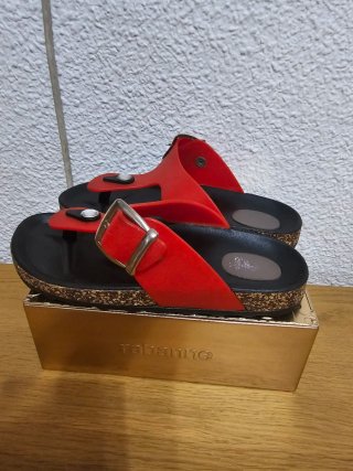 Sandalias Verano Rojas y Negras