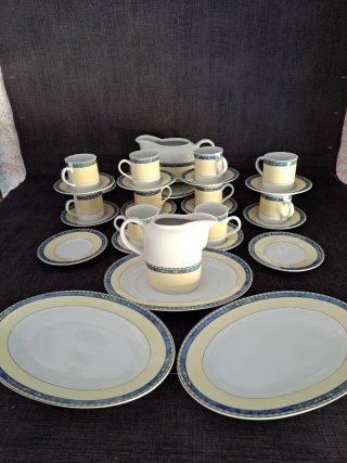 Vajilla Thun "Porcelane fine de Boheme"
