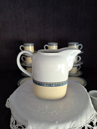 Vajilla Thun "Porcelane fine de Boheme"
