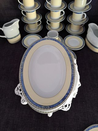 Vajilla Thun "Porcelane fine de Boheme"