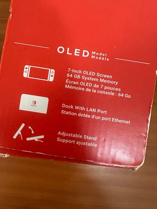 Nintendo Switch OLED + 3 Giochi Top, Come nuova!