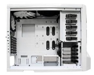 Caja PC NZXT blanca (precio negociable)