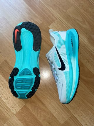 Nike Vomero 18 Teal/Blanco