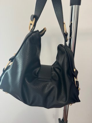 Bolso Guess Negro Piel Sintética