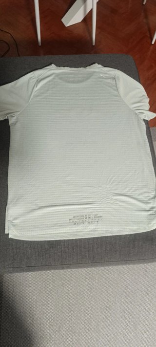 Camiseta Nike Trail Running Verde talla L