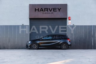 Mercedes-Benz A45 AMG 4MATIC