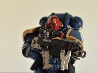 W40K JoyToy Ultramarines Ω Sargento Castor