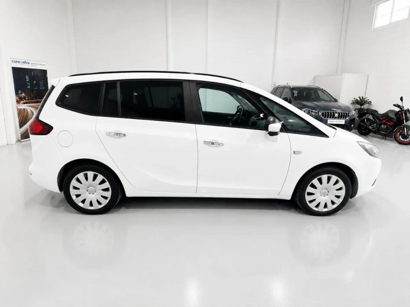 Opel Zafira 2014, foto 5