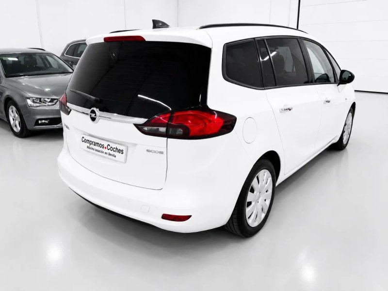 Opel Zafira 2014, foto 7