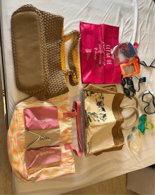 Lote Bolsas de Playa y Accesorios