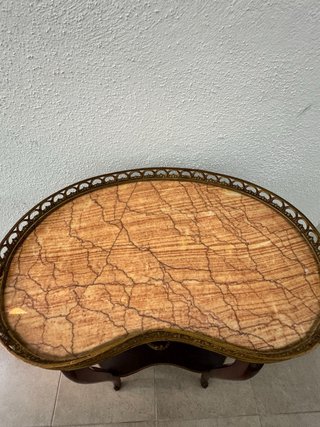 Mesita auxiliar francesa de madera y mármol