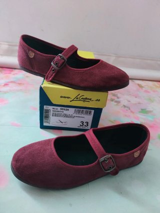 Lote 4 pares calzado infantil talla 33