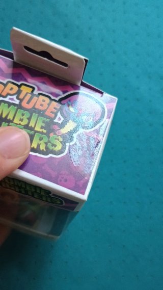 PopTube Zombie Fighters Glow in the Dark