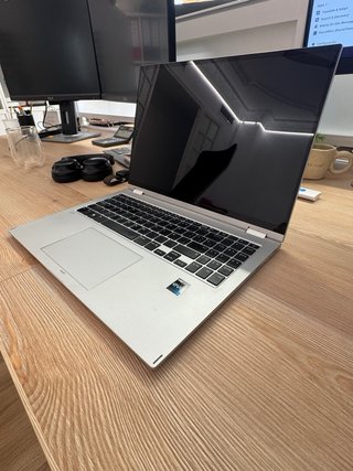 LG gram 16 2en1 Táctil i7 16GB 1TB SSD