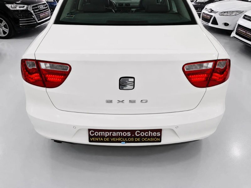 SEAT Exeo 2.0 TDI CR Style 2011, foto 10