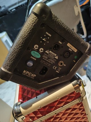 Altavoz Kustom KPC4P Amplificado 50W