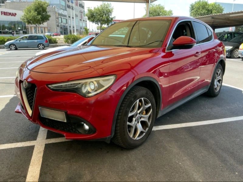 Alfa Romeo Stelvio 2019 - foto 1