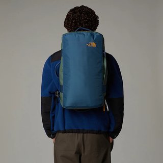 The North Face Base Camp Voyager 32L