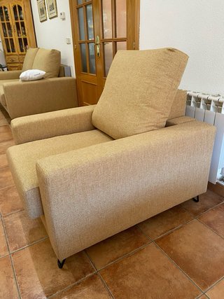 Sillón individual ocre totalmente nuevo