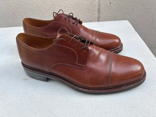 Zapatos Yanko color avellana T. 46