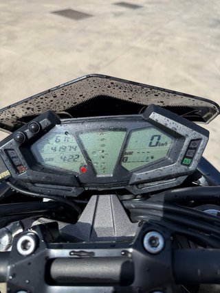 Kawasaki Z800E Negra Naked