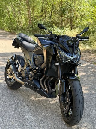 Kawasaki Z800E Negra Naked