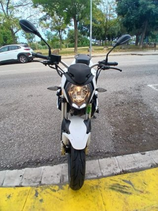 Benelli BN125 - Buen estado
