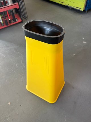 Guarda il fondo per kayak
