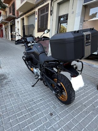 Vogue 900 DSX Adventure black Night A2 Negra