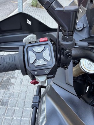 Vogue 900 DSX Adventure black Night A2 Negra