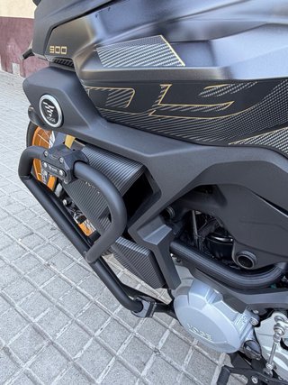 Vogue 900 DSX Adventure black Night A2 Negra