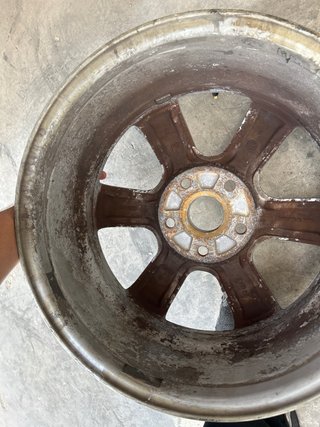 Llantas Golf 5 Grises 16''
