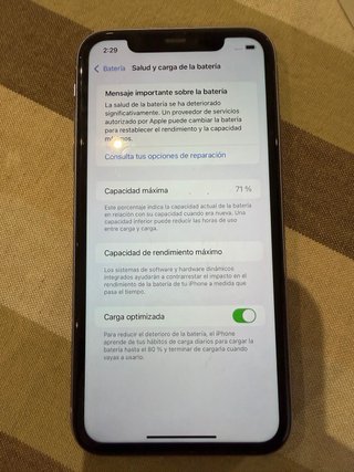 iPhone 11 64GB Viola Batteria 71%