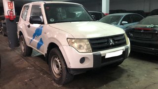 CUADRO RELOJES MITSUBISHI MONTERO V80 8100B220