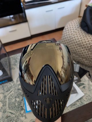 Máscara Dye i5 Invision paintball/airsoft
