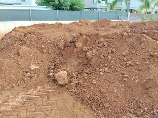 Tierra de excavación para campo