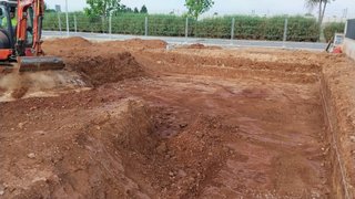 Tierra de excavación para campo