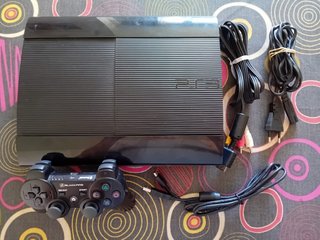 Consola PS3 500GB + Mando + Cables