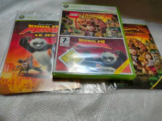 Scatola Xbox 360 con giochi