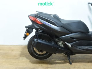 YAMAHA XMAX 300