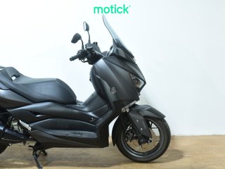 YAMAHA XMAX 300