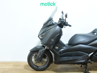YAMAHA XMAX 300