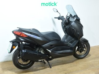 YAMAHA XMAX 300