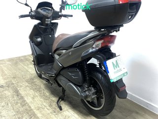 KYMCO AGILITY CITY 125 (TOP CASE)